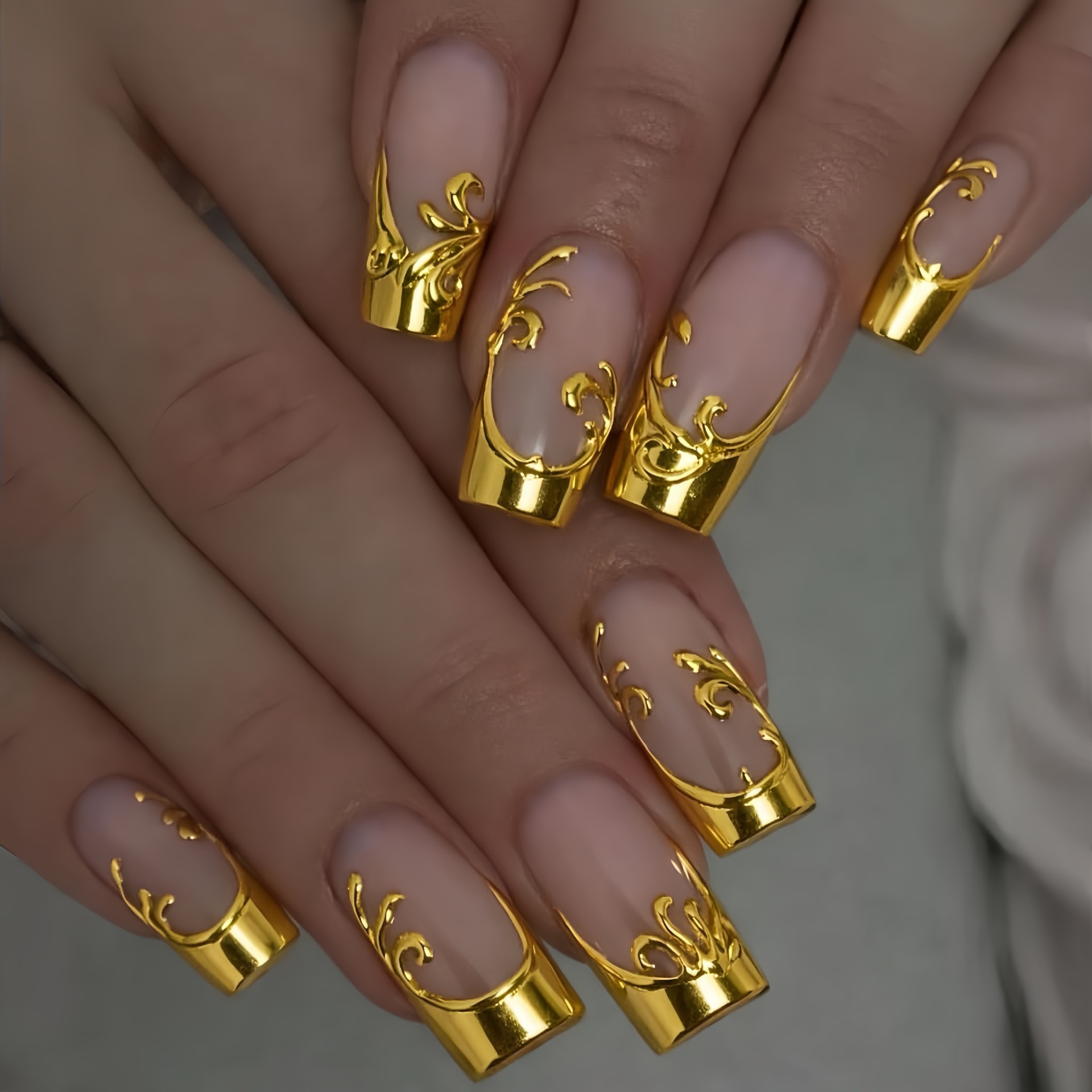 Medium Long Fake Nails for Wom - đánh giá và giá Nail Art Press On